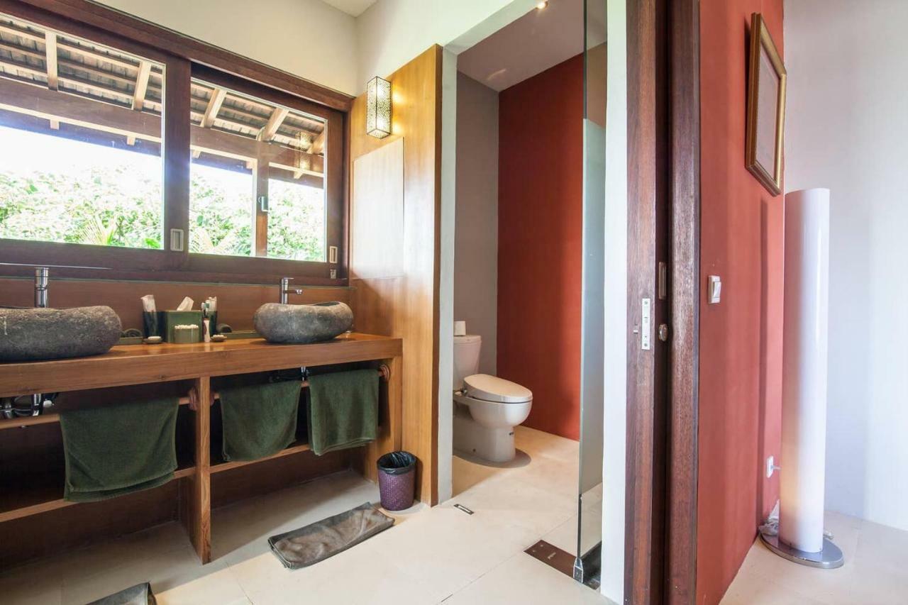 Bulung Daya Beach Villa Retreat Antasari Exteriör bild