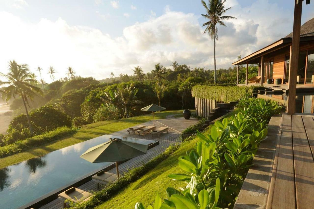 Bulung Daya Beach Villa Retreat Antasari Exteriör bild